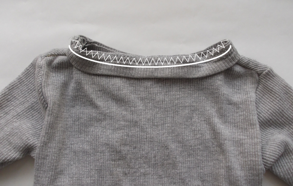 sweater neckband